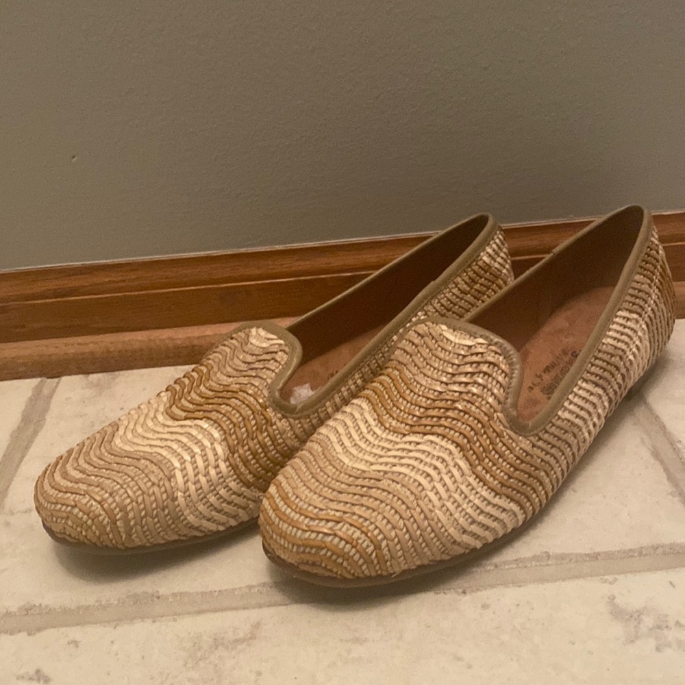 Walking cradles flats womens size 8